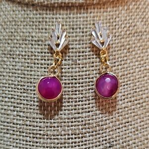 Elegant Pink Agate and 18k Gold Earrings